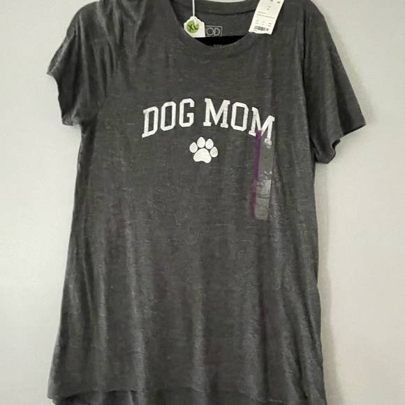 Dog mom soft t shirt - Picture 1 of 6